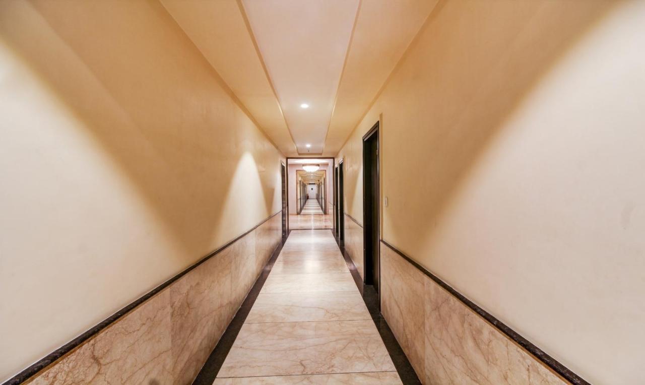 Treebo Trend Sindhura Grand Hotel Хидерабад Екстериор снимка